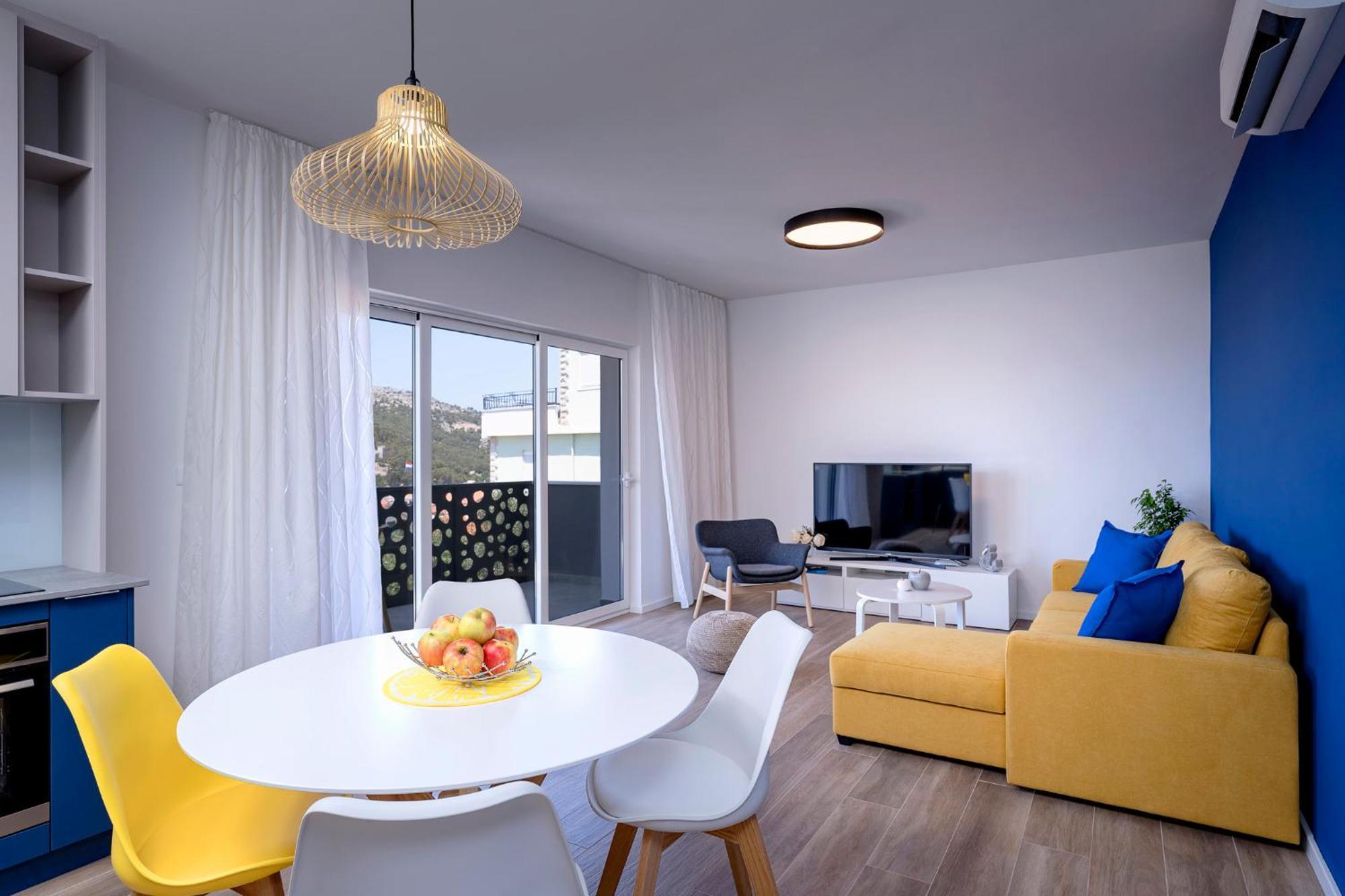 Modern, 2 Bedroom Apartment ฮวาร์ ภายนอก รูปภาพ