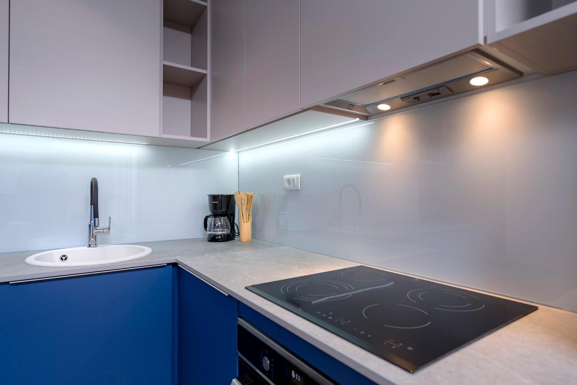Modern, 2 Bedroom Apartment ฮวาร์ ภายนอก รูปภาพ