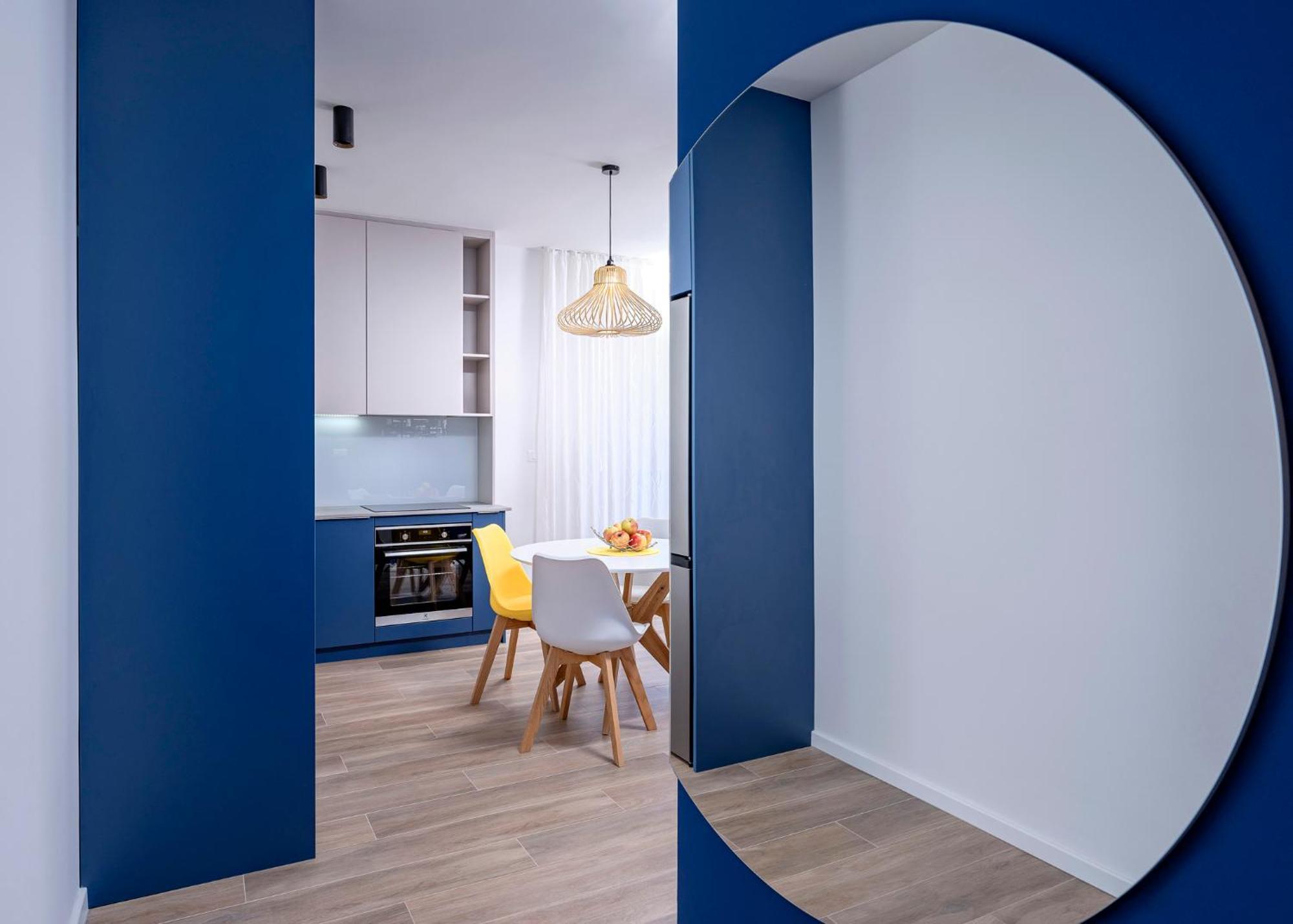 Modern, 2 Bedroom Apartment ฮวาร์ ภายนอก รูปภาพ